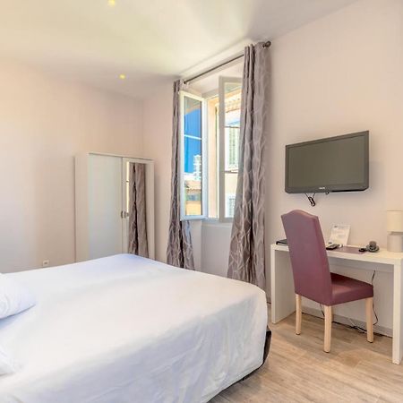 Hotel Les Palmiers Sainte-Maxime Dış mekan fotoğraf