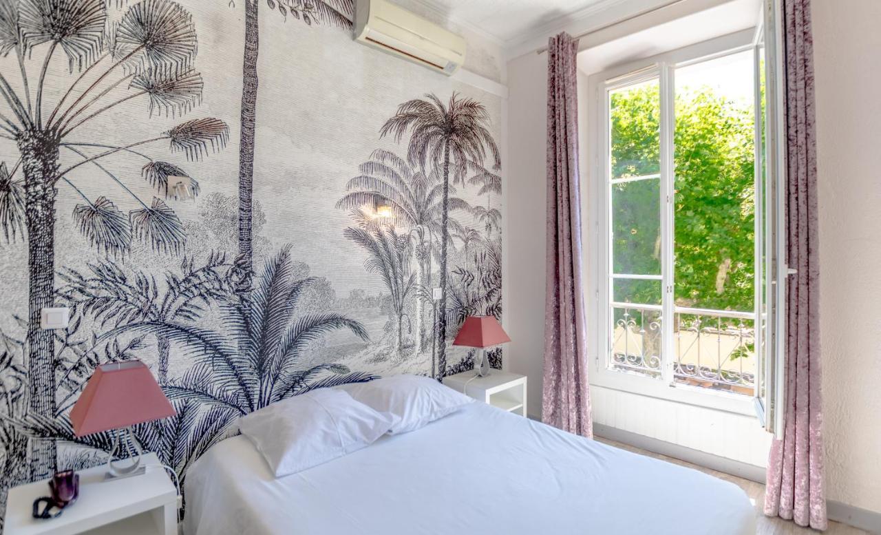 Hotel Les Palmiers Sainte-Maxime Dış mekan fotoğraf