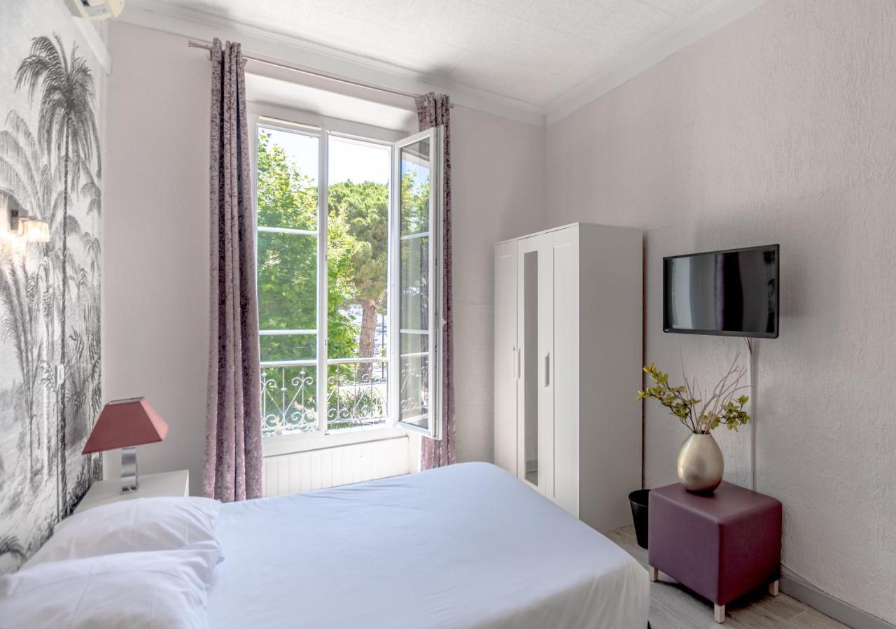Hotel Les Palmiers Sainte-Maxime Dış mekan fotoğraf