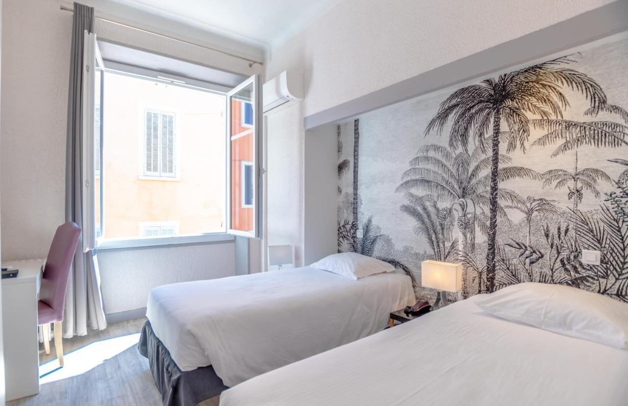 Hotel Les Palmiers Sainte-Maxime Dış mekan fotoğraf