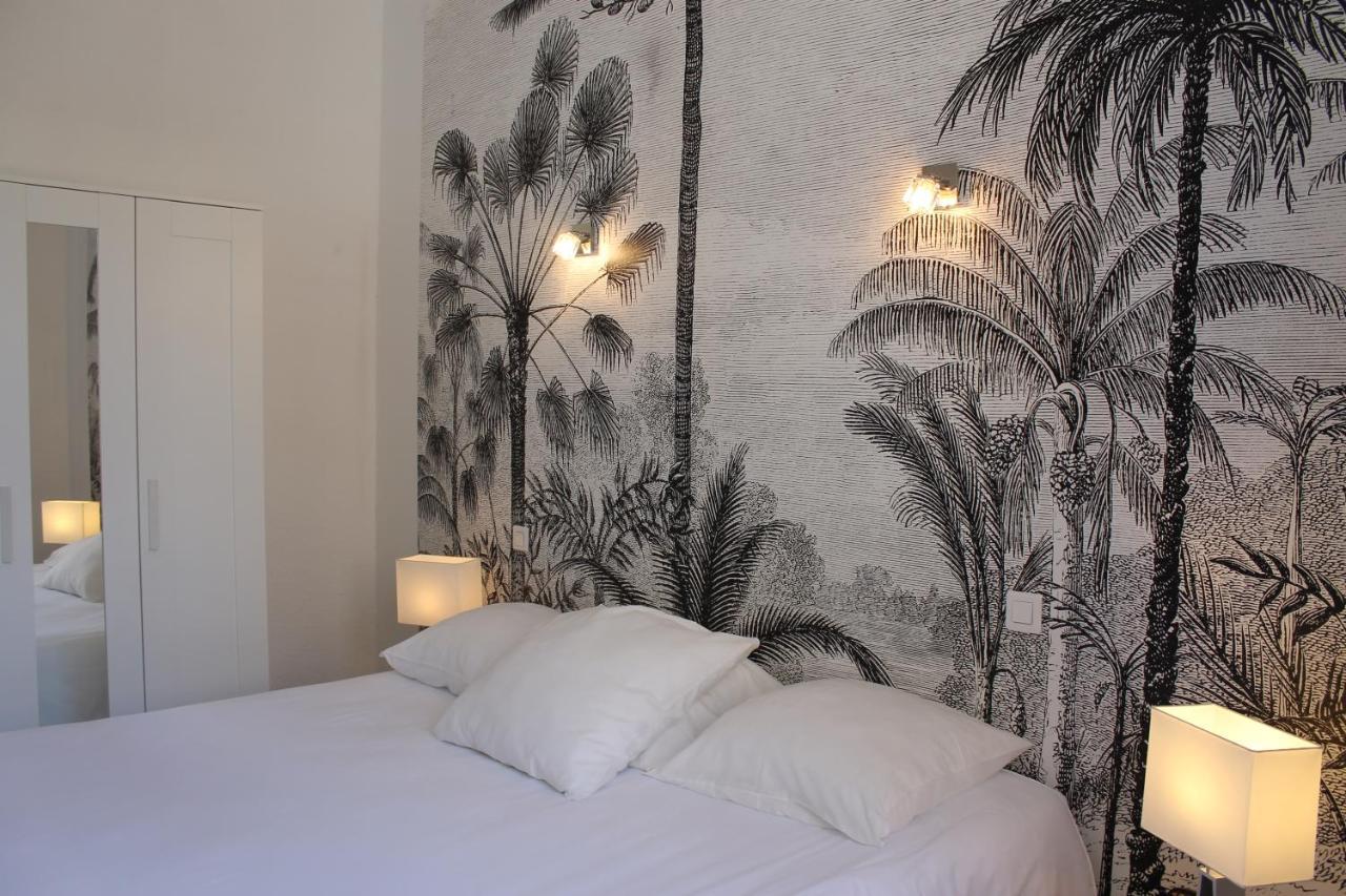 Hotel Les Palmiers Sainte-Maxime Dış mekan fotoğraf